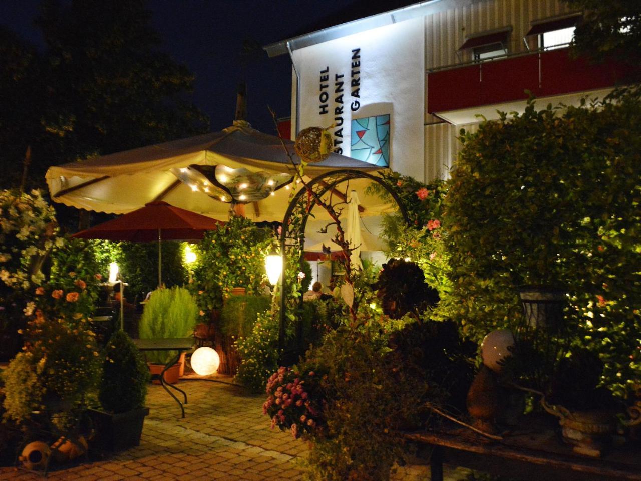 Hotel Schwarzwalder Hof Achern Exterior photo