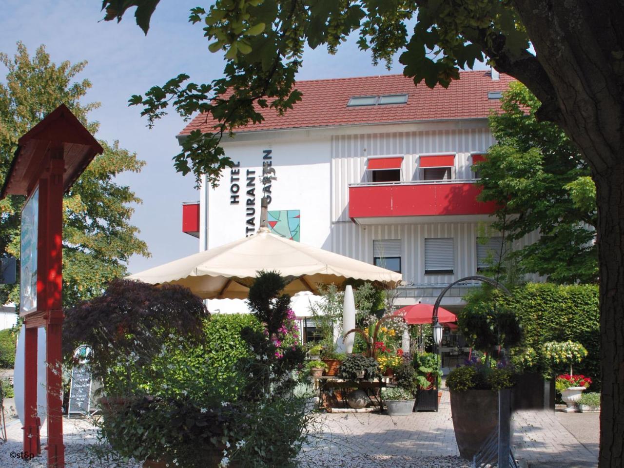Hotel Schwarzwalder Hof Achern Exterior photo